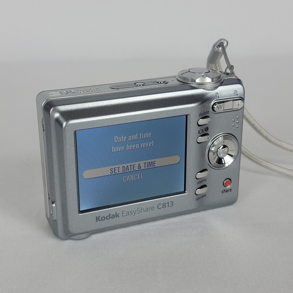 Kodak EasyShare C813 8.2 Megapixels Digital Camera Silver 1GB SD TESTED WORKS - Picture 6 of 13